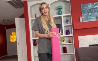 Yoga and vaginal cumshot!