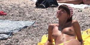 Naked and funny erotic prank!