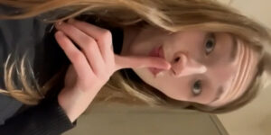 Daughter shows messy creampie!
