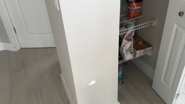 Spying on my horny Latina sister