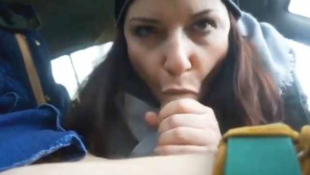 Mom jerks and suck son in the car
