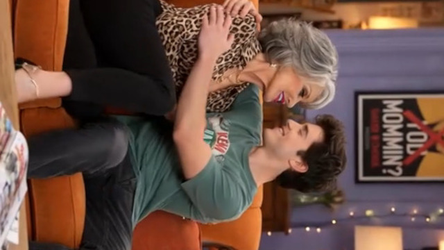 Mother son sitcom 3 ai