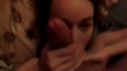 Amateur daughter giving her father a sloppy blowjob during taboo family sex session